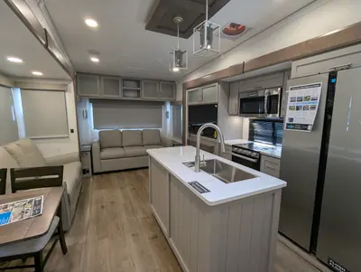 2026 Alliance RV Avenue 39MBR photo 22