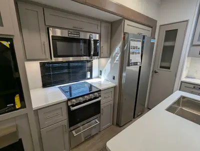 2026 Alliance RV Avenue 39MBR photo 30