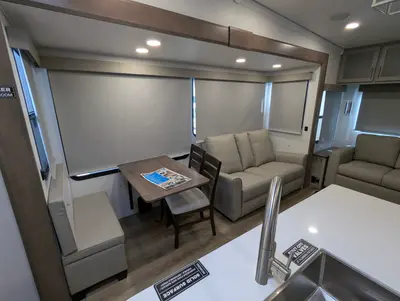 2026 Alliance RV Avenue 39MBR photo 25