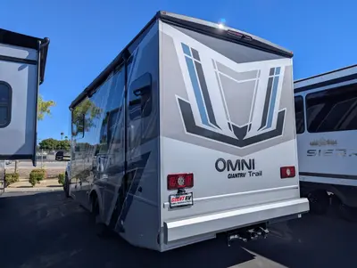2026 Thor Motor Coach Omni Trail S29 photo 6