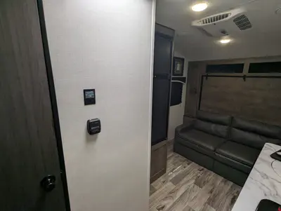 2023 Venture RV Sonic Lite SL150VRK photo 9