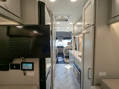 2025 Coachmen Galleria 24A photo 29