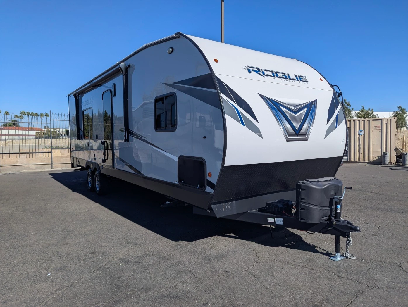 2022 Forest River Vengeance Rogue 26V exterior