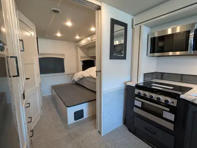 2026 Fleetwood Flair 28A photo 22
