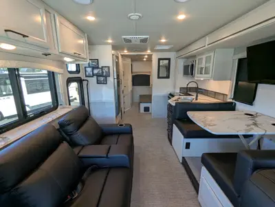 2026 Fleetwood Flair 28A photo 13