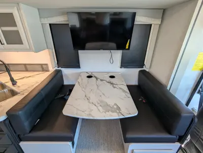 2026 Fleetwood Flair 28A photo 17