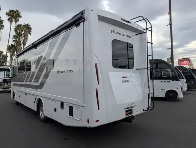 2026 Thor Motor Coach Windsport 29L photo 7