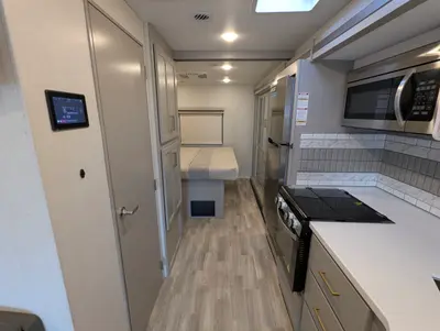 2026 Thor Motor Coach Windsport 29L photo 26