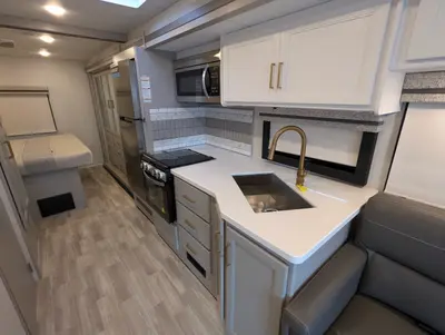 2026 Thor Motor Coach Windsport 29L photo 25