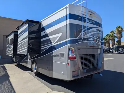2026 Fleetwood Discovery 38W photo 4