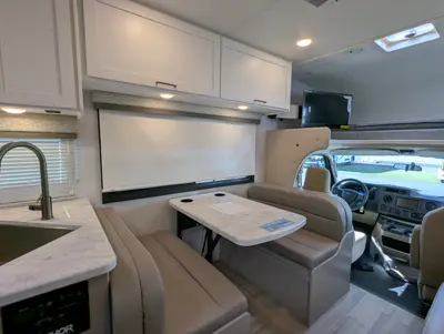 2026 Thor Motor Coach Four Winds 28G photo 19