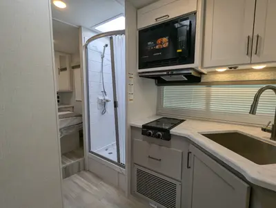 2026 Thor Motor Coach Four Winds 28G photo 21