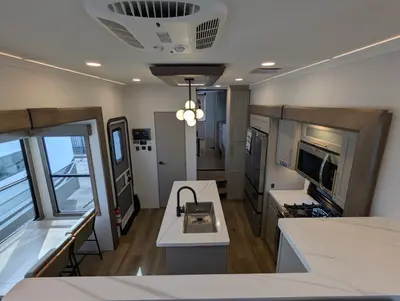 2026 Alliance RV Paradigm 385FL photo 17