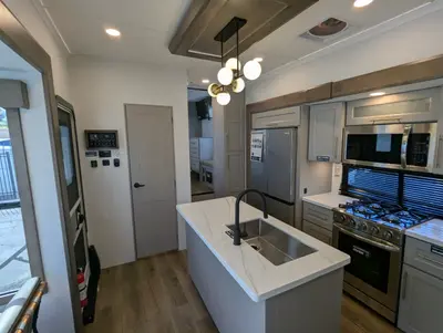 2026 Alliance RV Paradigm 385FL photo 20