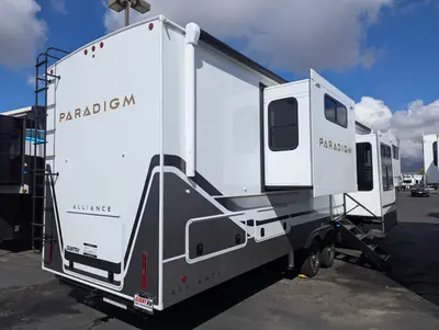 2026 Alliance RV Paradigm 385FL photo 5