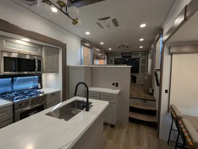 2026 Alliance RV Paradigm 385FL photo 20