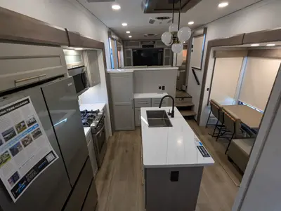 2026 Alliance RV Paradigm 385FL photo 35