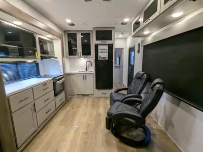 2026 Alliance RV Valor 27T14 photo 24