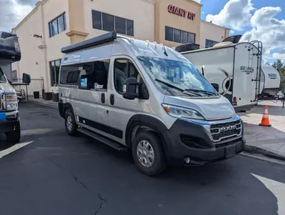New 2026 Thor Motor Coach Rize 18G