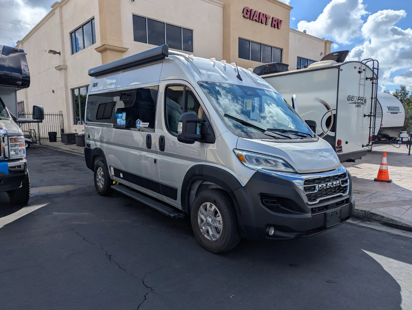 2026 Thor Motor Coach Rize 18G exterior