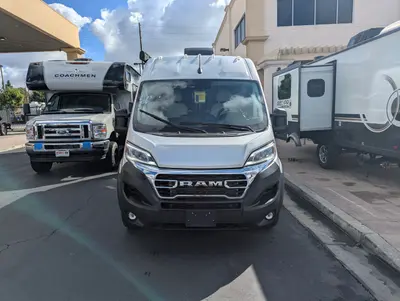 2026 Thor Motor Coach Rize 18G photo 4