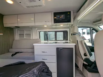 2026 Thor Motor Coach Rize 18G photo 12