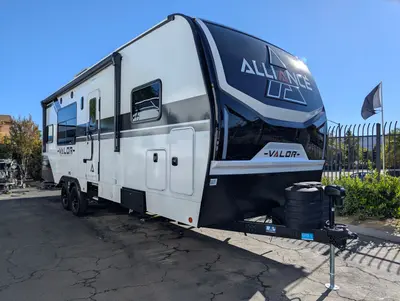 New 2026 Alliance RV Valor 27T14