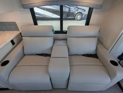2026 Fleetwood Flair 29M photo 20