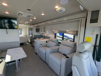 2026 Fleetwood Flair 29M photo 13