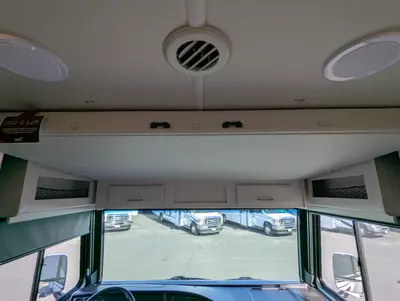 2026 Fleetwood Flair 29M photo 12