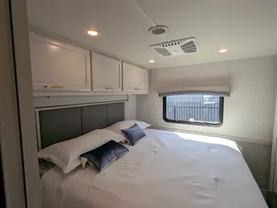 2026 Fleetwood Flair 29M photo 29