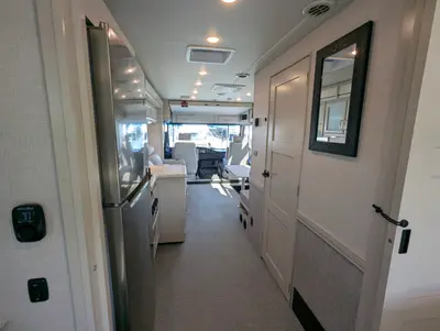 2026 Fleetwood Flair 29M photo 31