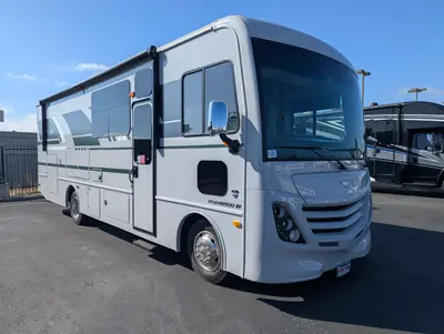 New 2026 Fleetwood Flair 29M