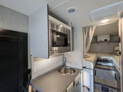 2026 Winnebago EKKO Sprinter 23B photo 27