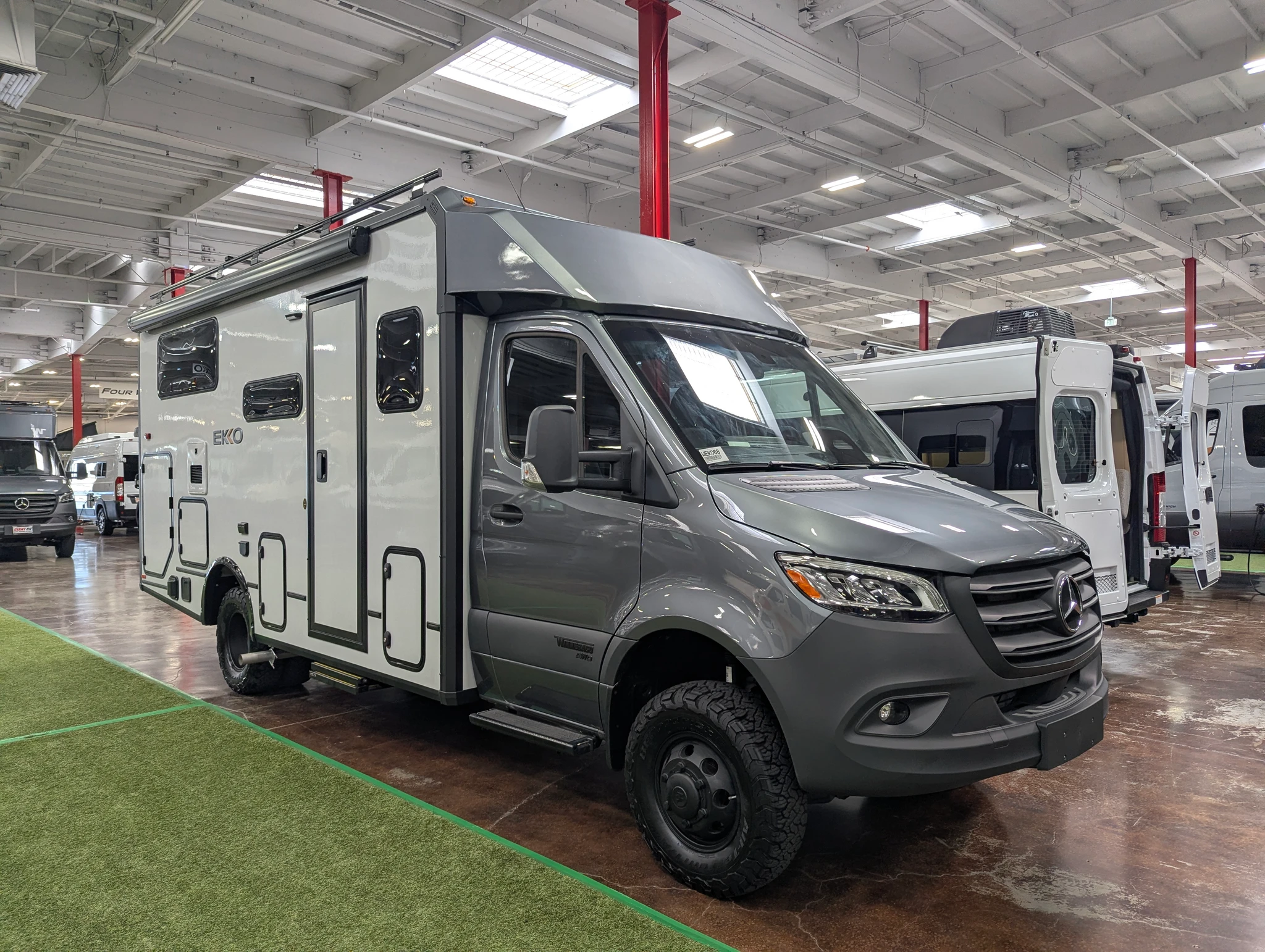 2026 Winnebago EKKO Sprinter 23B exterior
