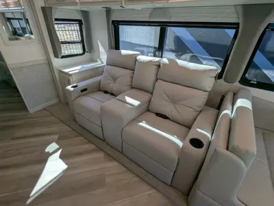 2026 Fleetwood Bounder 35K photo 20
