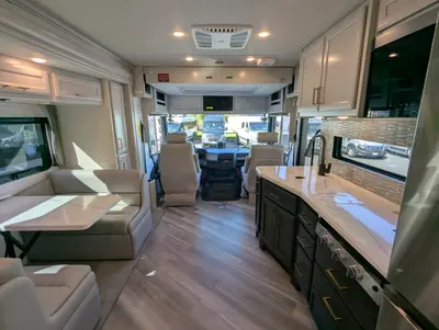 2026 Fleetwood Bounder 35K photo 36