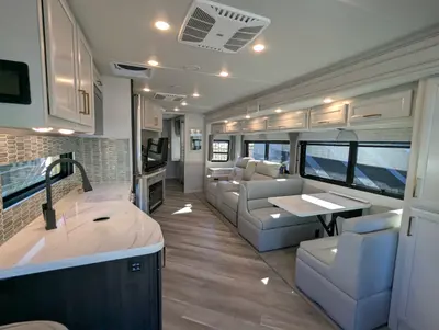 2026 Fleetwood Bounder 35K photo 11