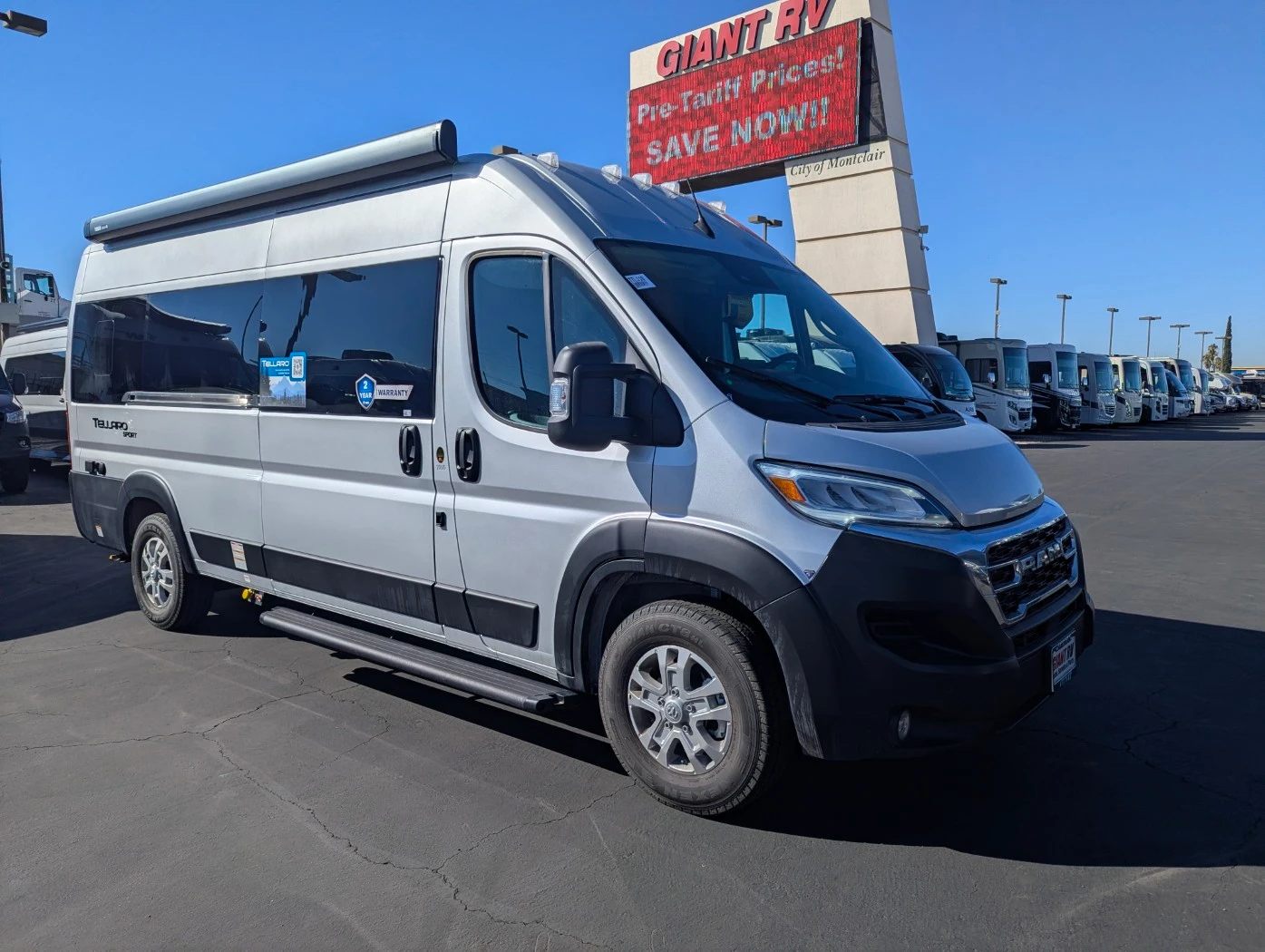 2026 Thor Motor Coach Tellaro 20US exterior