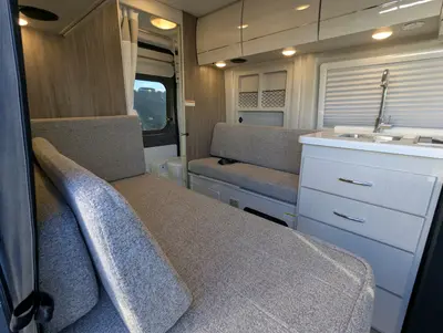 2026 Thor Motor Coach Rize 18G photo 14
