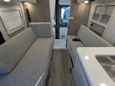 2026 Thor Motor Coach Rize 18G photo 18