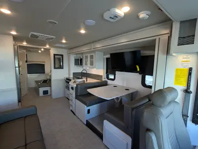 2026 Fleetwood Flair 28A photo 10