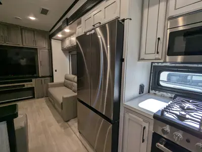 2023 KZ RV Durango Gold G360REQ photo 25