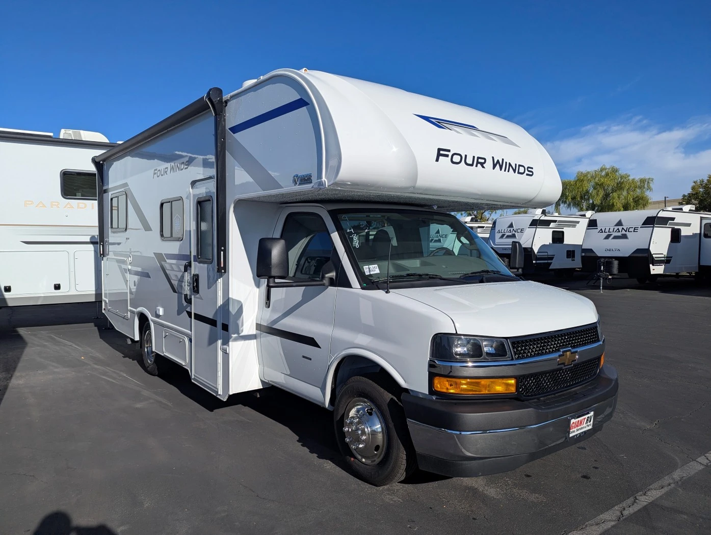2026 Thor Motor Coach Four Winds 21Z exterior