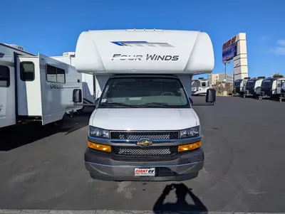 2026 Thor Motor Coach Four Winds 21Z photo 4