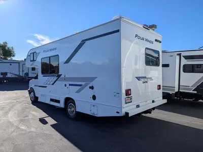 2026 Thor Motor Coach Four Winds 21Z photo 6