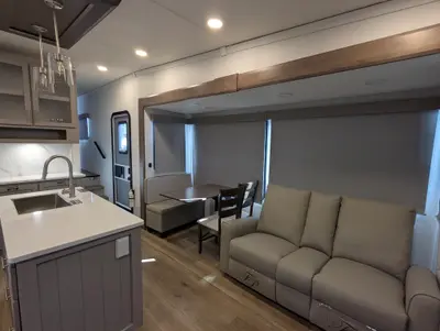 2026 Alliance RV Avenue 39MBR photo 23