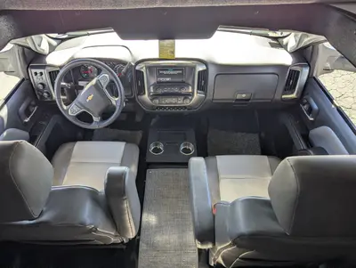 2026 Coachmen Entourage 320LV photo 12