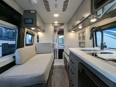 2026 Thor Motor Coach Rize 18GS photo 18