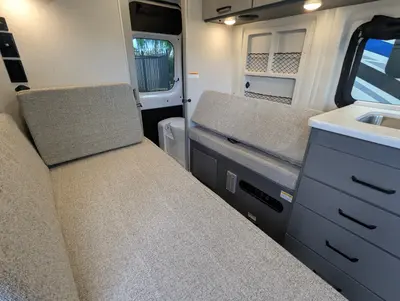 2026 Thor Motor Coach Rize 18GS photo 16